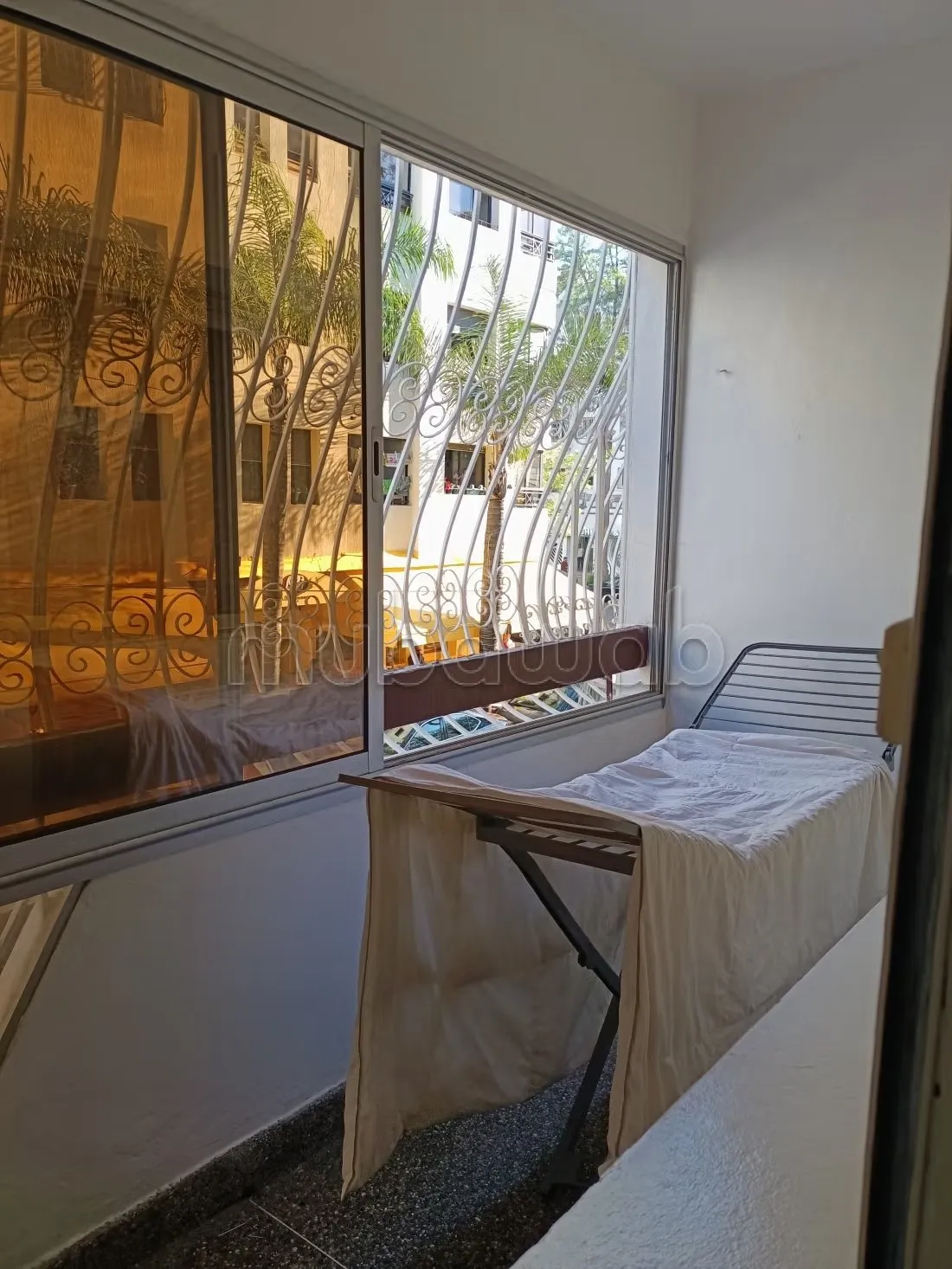 Appartements à louer à Haut Agdal. 3 chambres. Avec ascenseu... - الرباط (2)