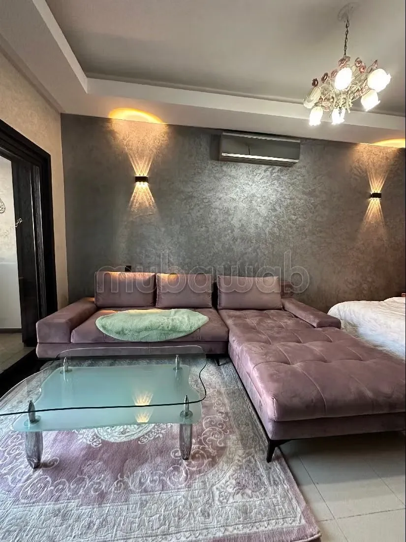 Chambre salon à côté la gare du train centre de Gu - مراكش