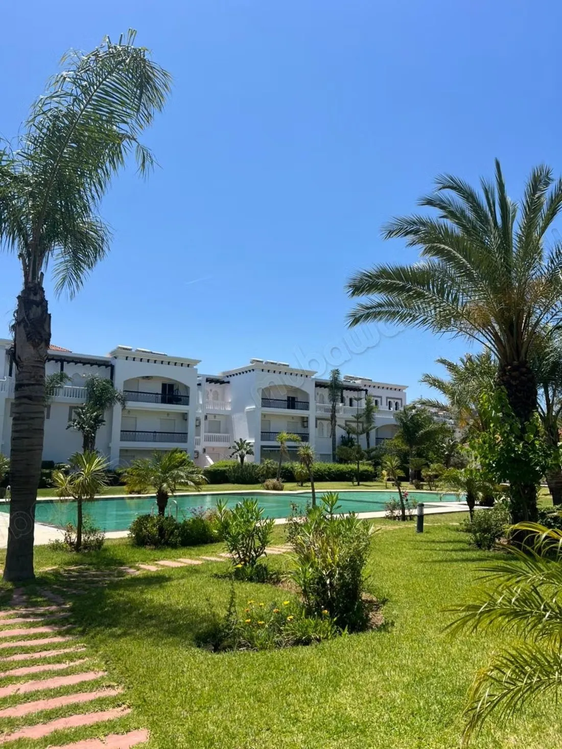 Appartement meuble a louer a la journée piscine - طنجة