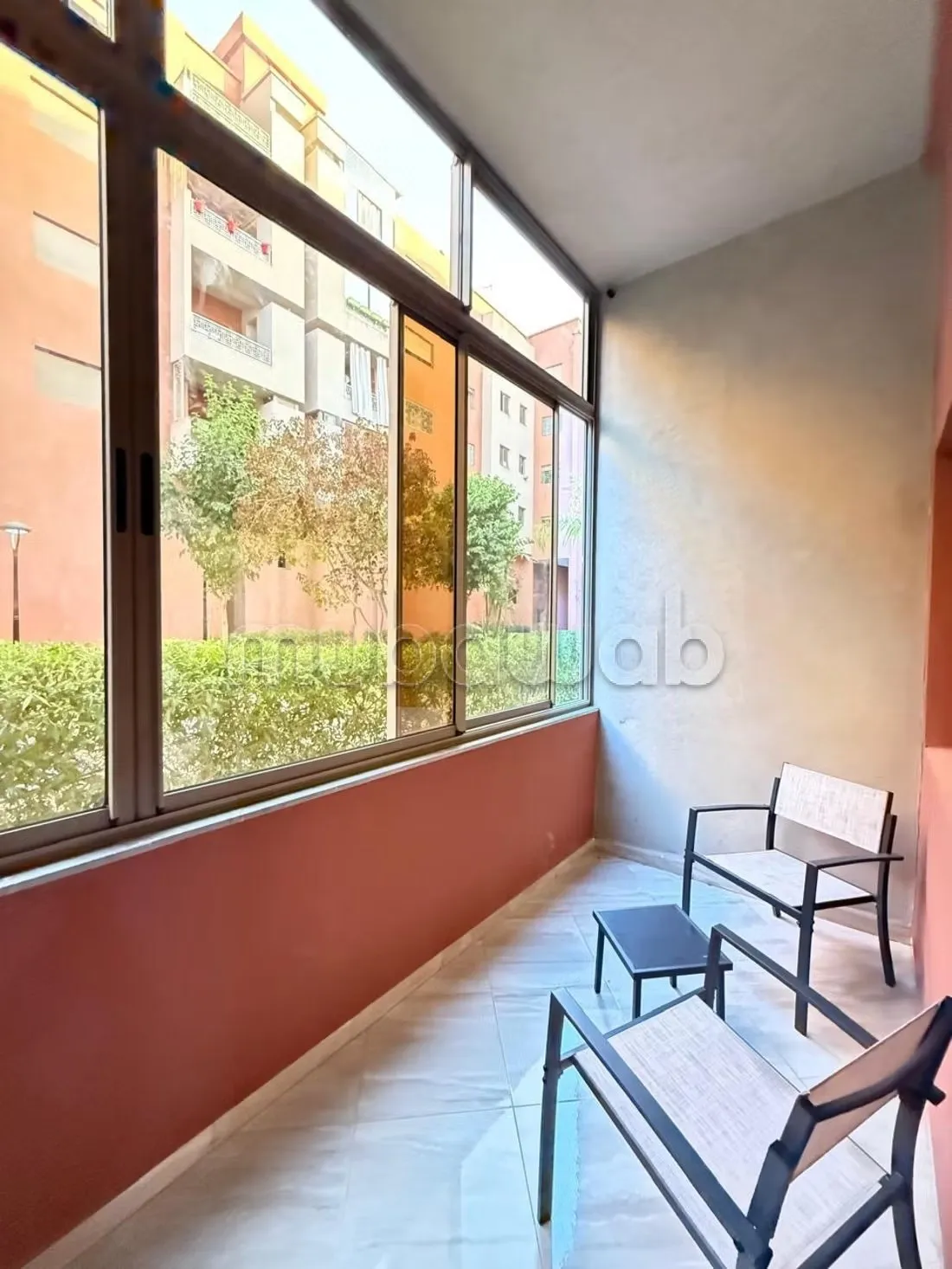 À Vendre: Bel appartement meublé – Rez de jardin à Jnane Aou... - مراكش (2)