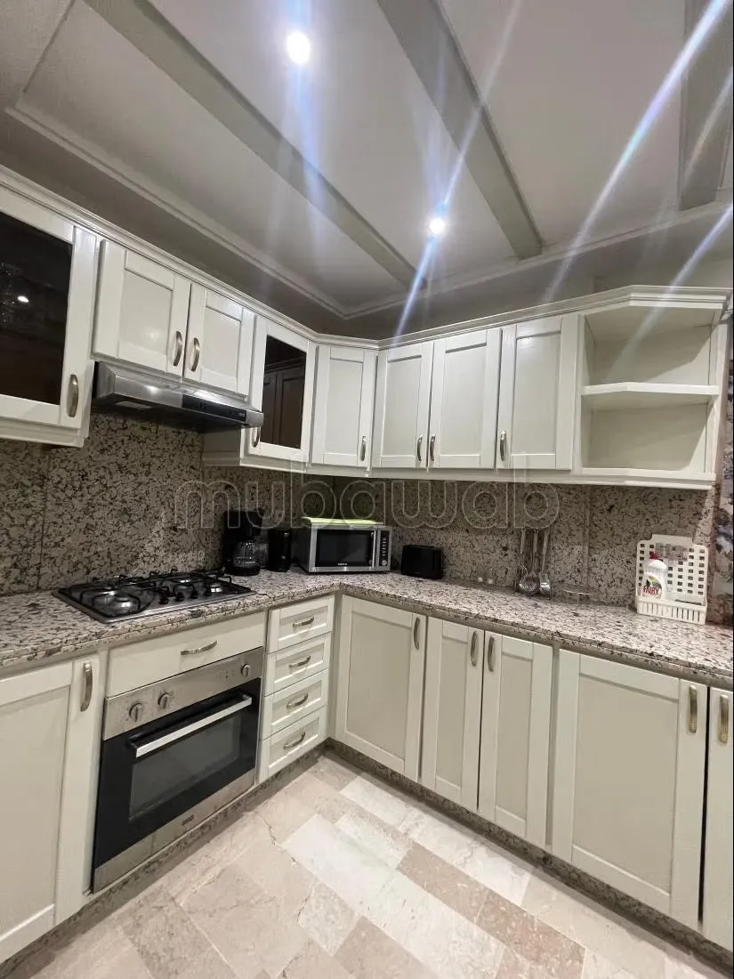 Confort & Emplacement Premium: Appartement à Vendre à Guéliz - مراكش (3)