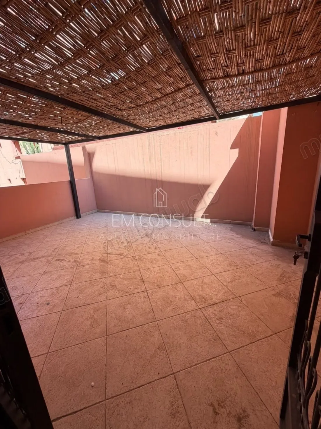 A vendre appartement 2ch 94m2 victor hugo - مراكش (2)