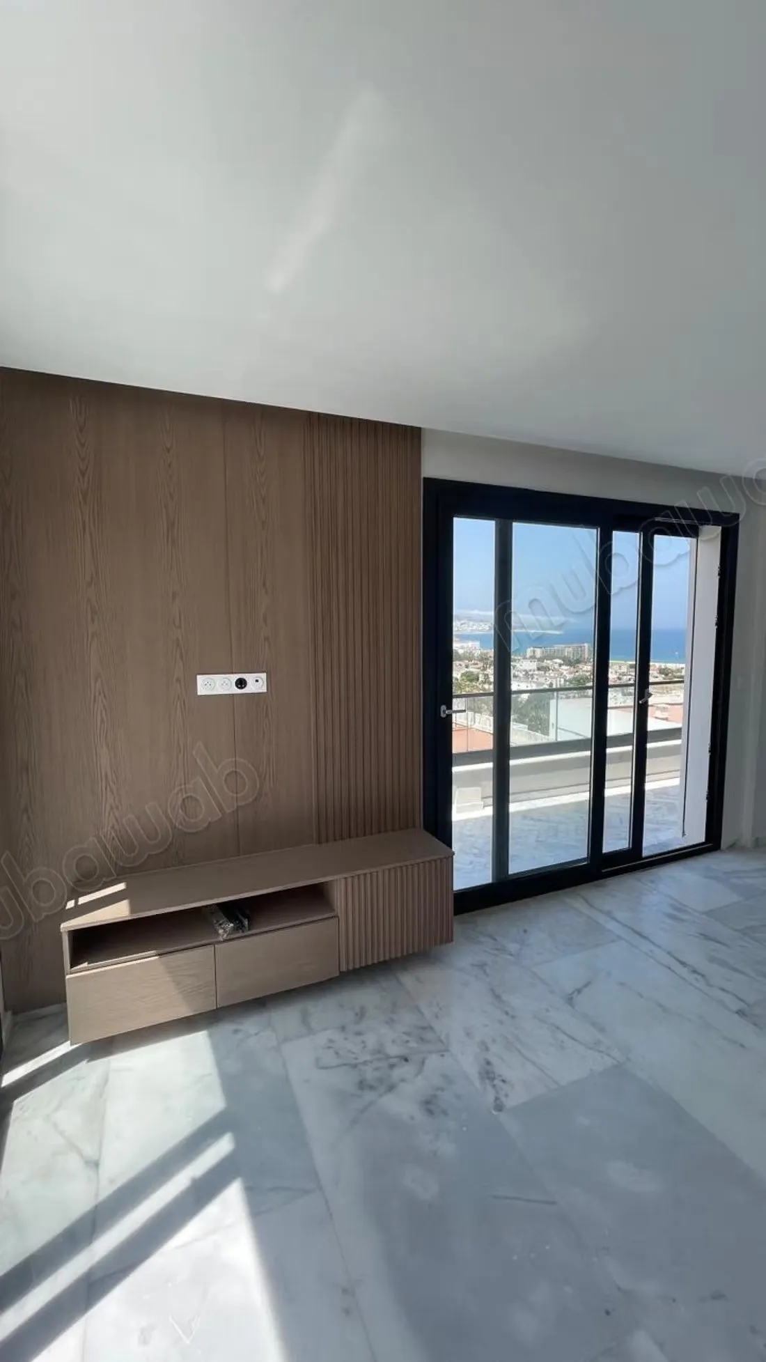 Appartement haut standing à MALABATA HILLS 256 m - طنجة