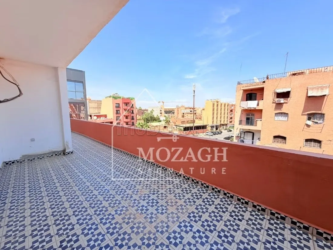 Bel appartement 2 chambres sur résidence piscine - مراكش (3)