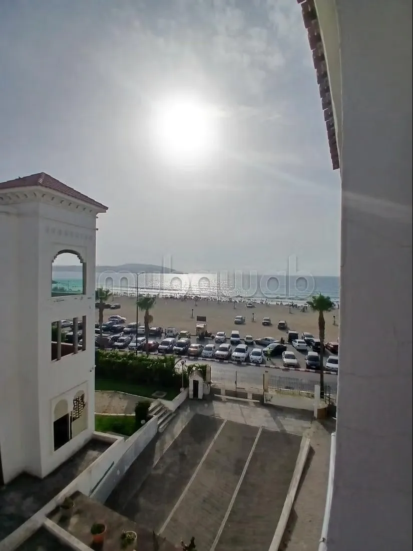 Tres bel appartement vue sur mer et meuble - طنجة (2)