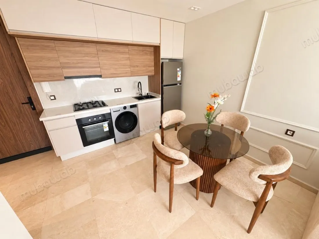 À vendre – Studio neuf meublé et équipé à Oasis - الدار البيضاء (2)