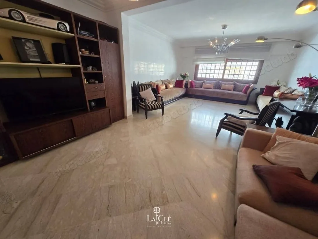 Appartement à vendre à Val Fleury. Superficie 177 m². Salon... - الدار البيضاء