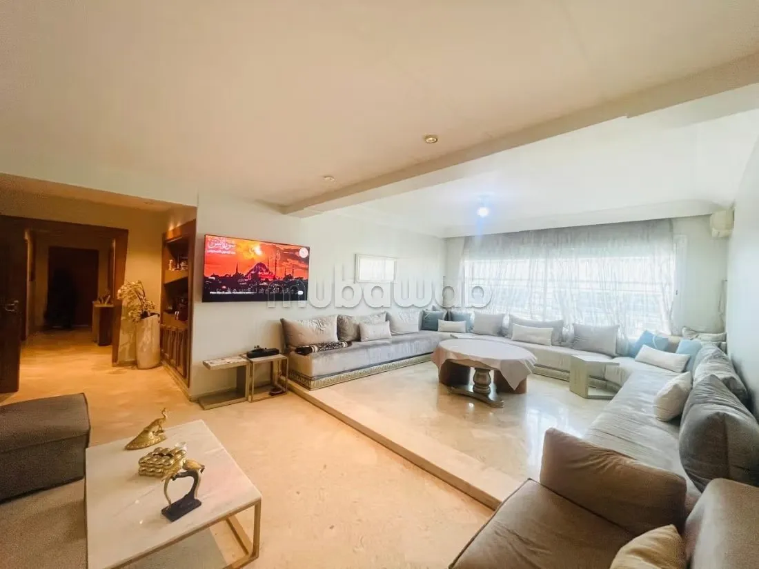Vente bel appartement rue sebta 
2 mars 150m² - الدار البيضاء