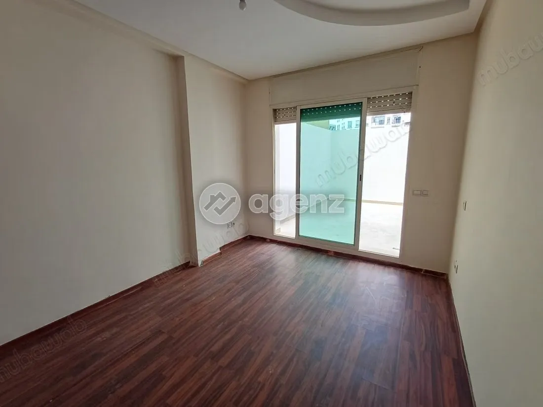 Appartement à vendre 140 m², 3 chambres Burger Casablanca - الدار البيضاء (2)