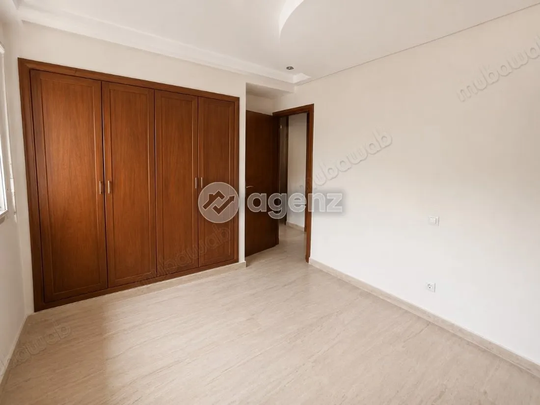 Appartement à vendre 140 m², 3 chambres Burger Casablanca - الدار البيضاء (3)