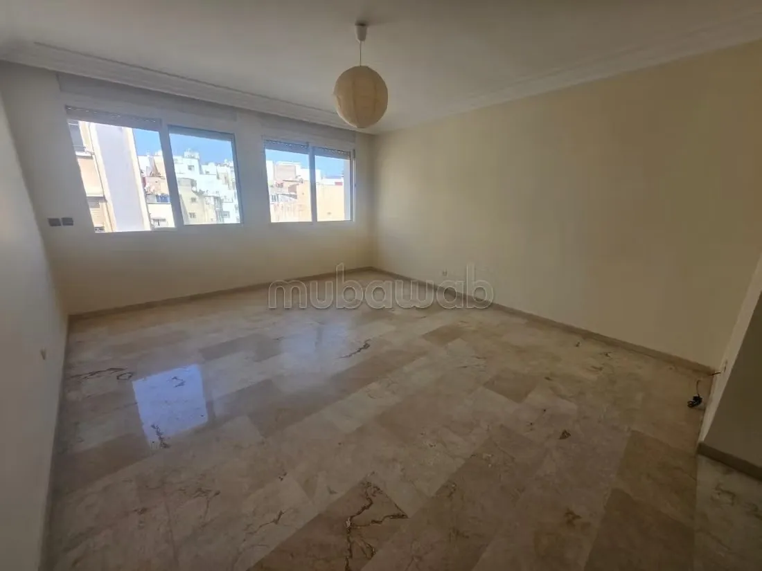 Palmier. Appartement. 140m2. Avec terrasse et ascenseur - الدار البيضاء (3)