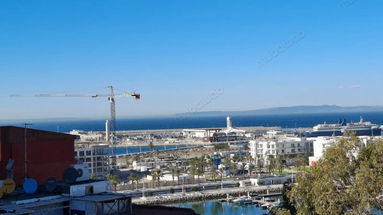 Appartement à vendre à la place des Nations - طنجة