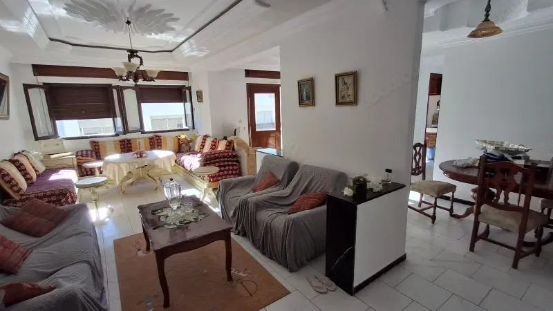 Appartement à vendre à la place des Nations - طنجة (3)