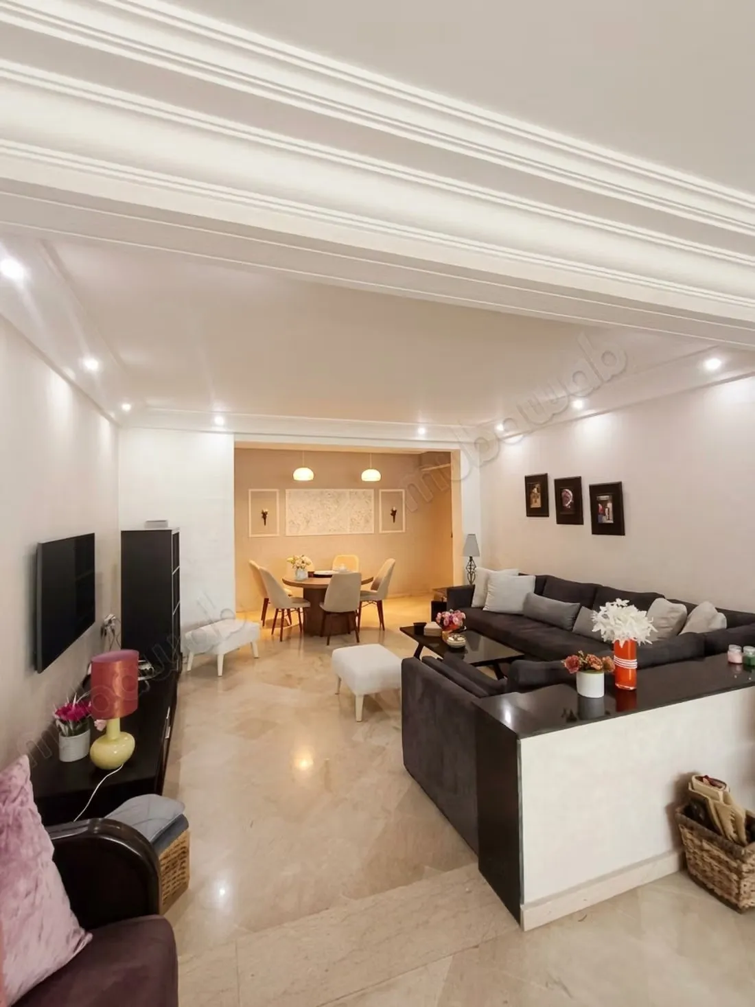 Joli appartement à 2 Mars avec vue dégagée - الدار البيضاء (3)