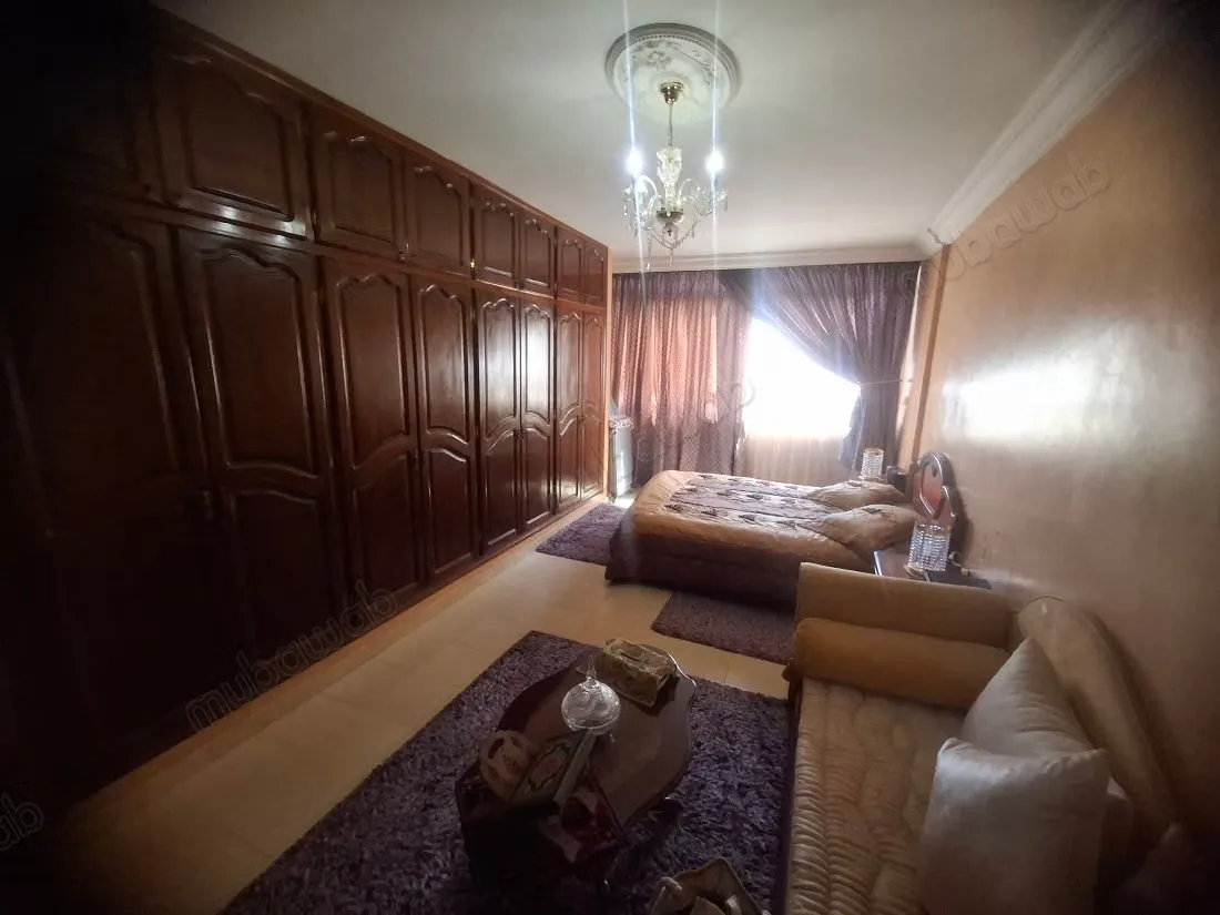 Vend appartement à Hensali. 3 belles chambres. Meublé - سطات (3)