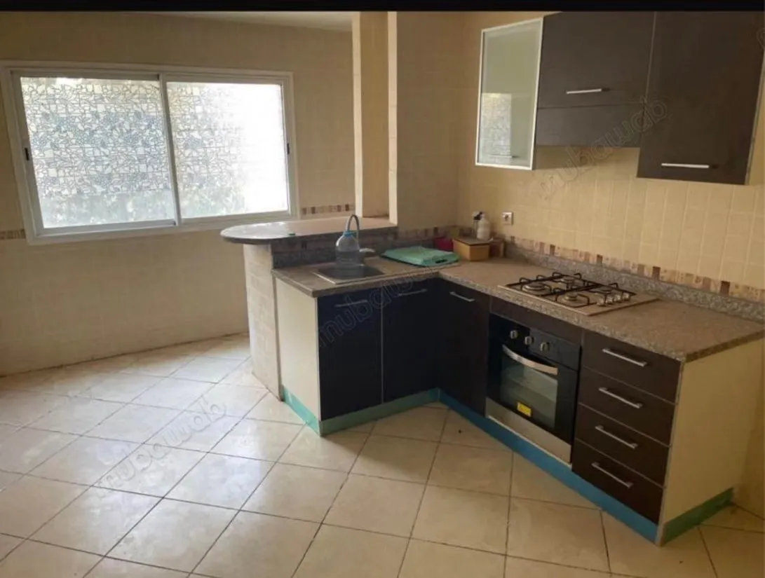 Superbe appartement à vendre à Tamesna. 4 grandes pièces - تامسنا (2)