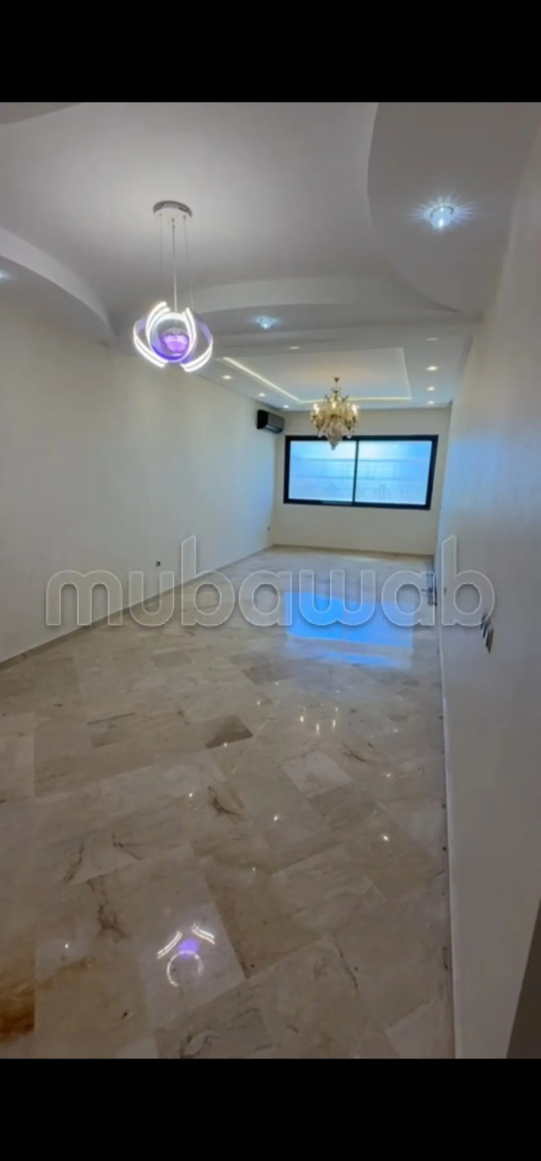 Appartement à l'achat à Les Hôpitaux. 
Surface totale 99 m²... - الدار البيضاء
