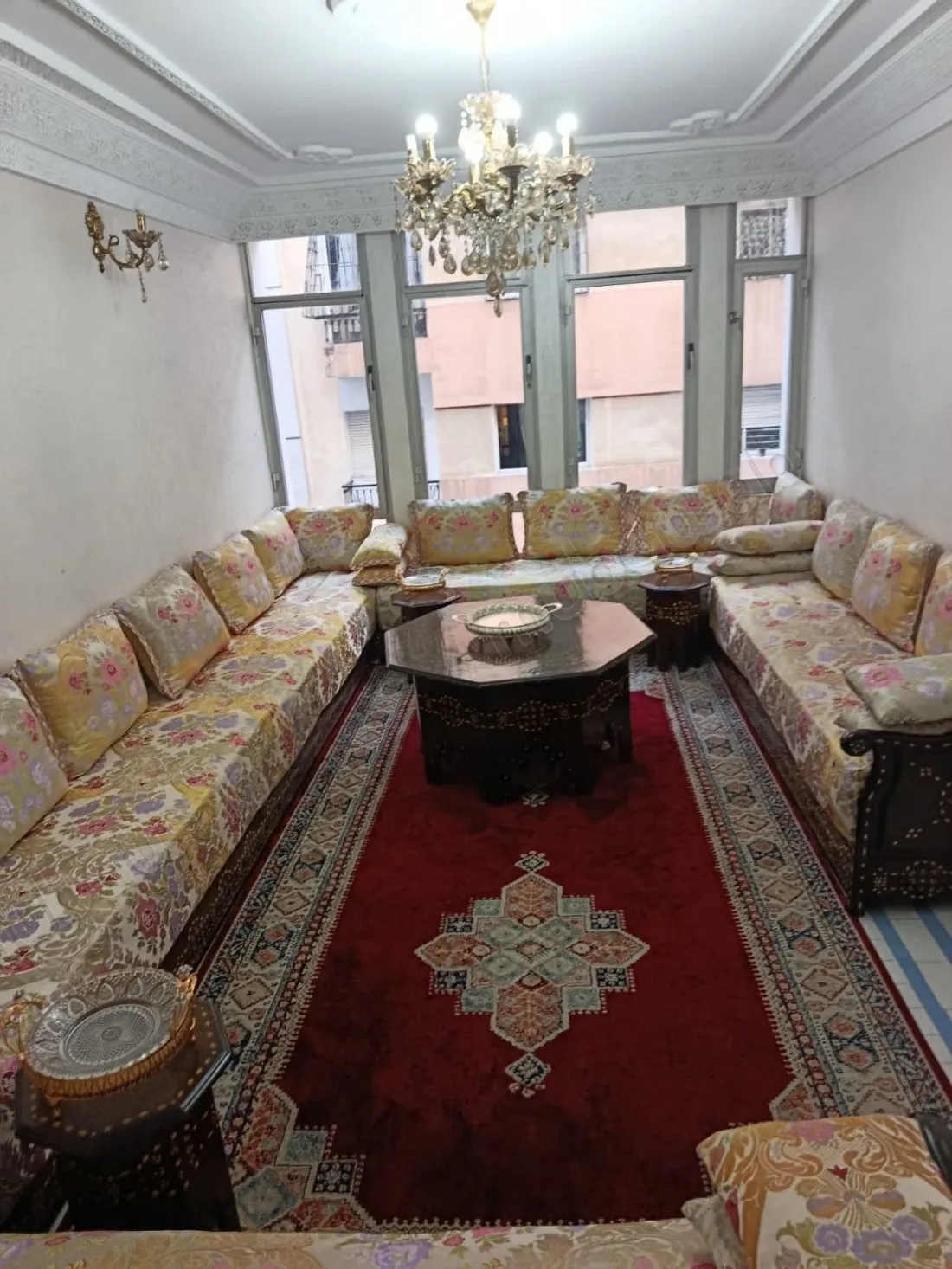 Vend appartement à Anfa. 3 chambres. Meublé - الدار البيضاء