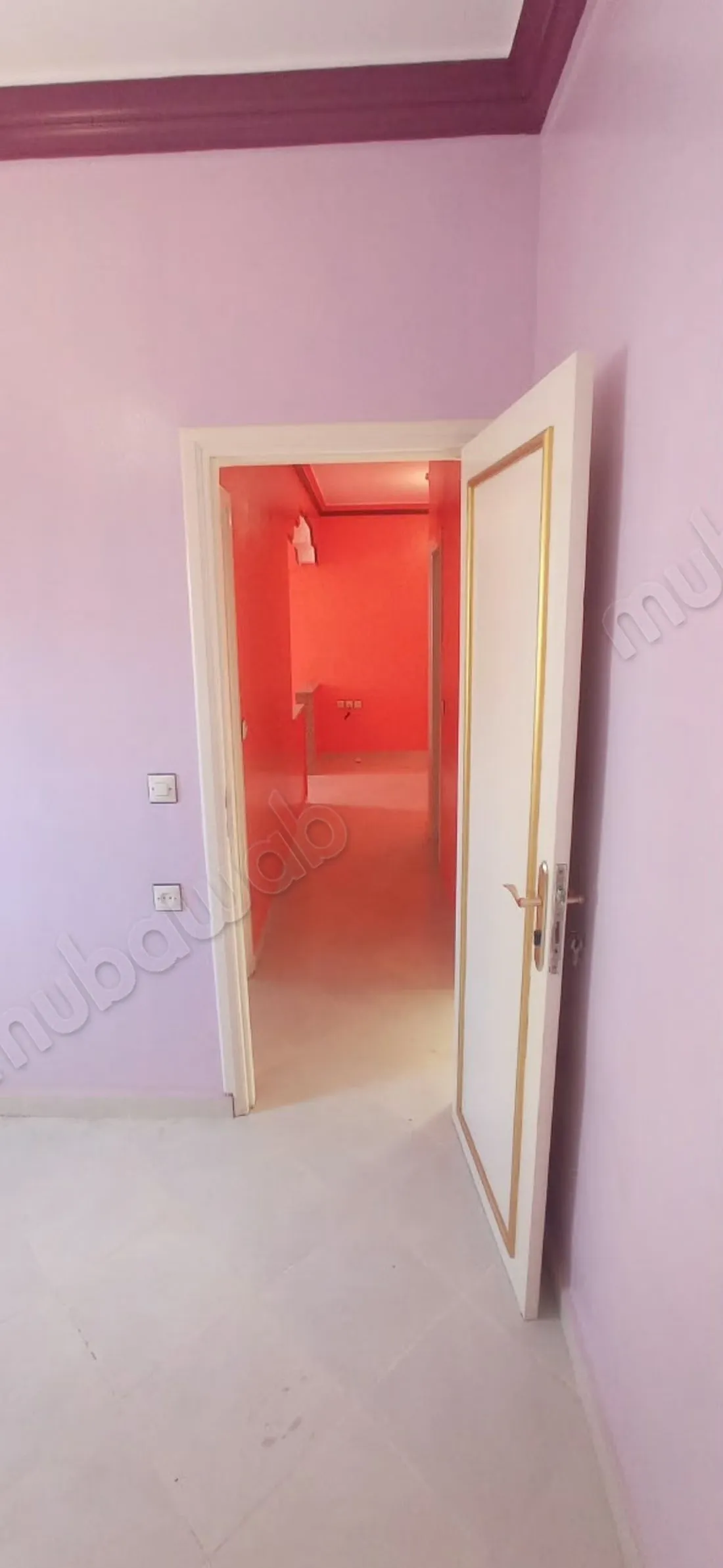 Appartement à vendre à Selouane. 1 Pièce. Concierge - سلوان (2)