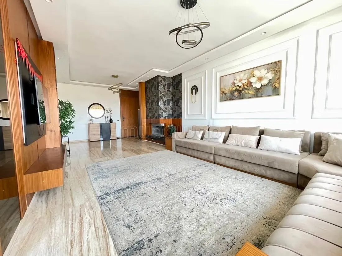 Appartement rés Premium Luxe piscine & sport Almaz - الدار البيضاء