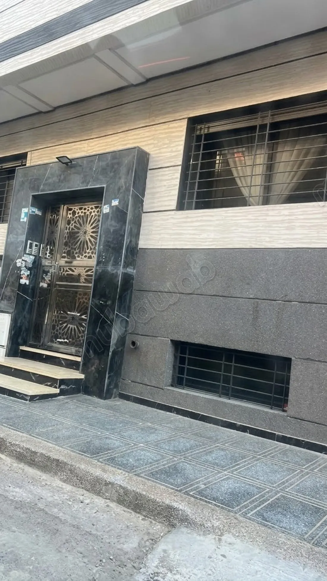 Appartement à l'achat à Ennajd. 3 pièces confortables. Terra... - الجديدة (2)