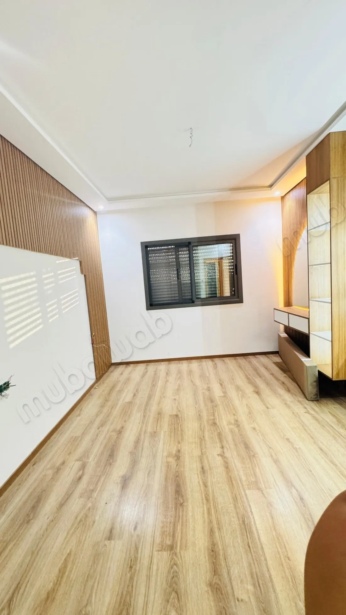 Appartement vide de deux chambres a louer - طنجة