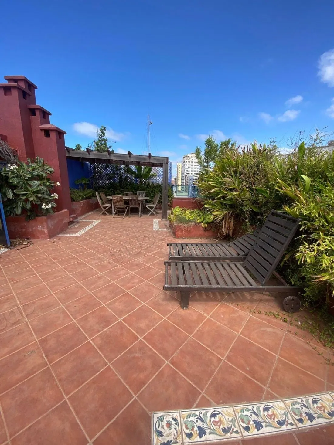 À louer — superbe duplex meublé, racine - الدار البيضاء