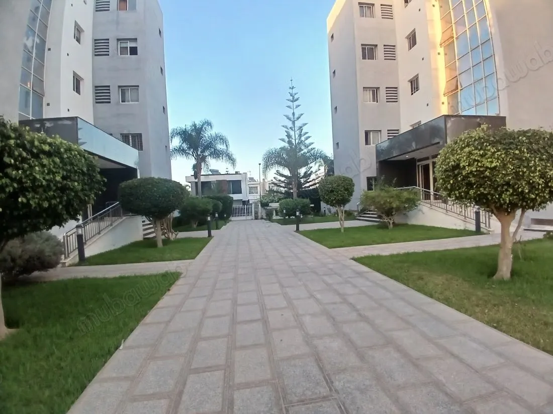 Appartement à louer à Riyad. 6 grandes pièces. Porte blindée... - الرباط (3)
