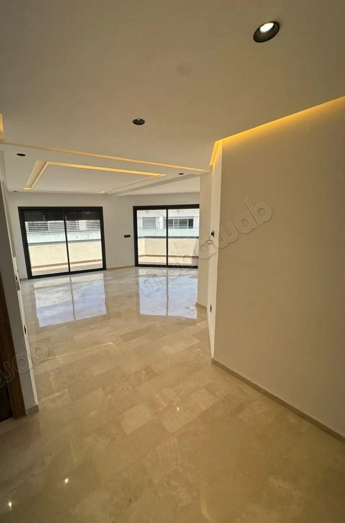 Appartement neuf à louer – ferme bretonne - الدار البيضاء (2)