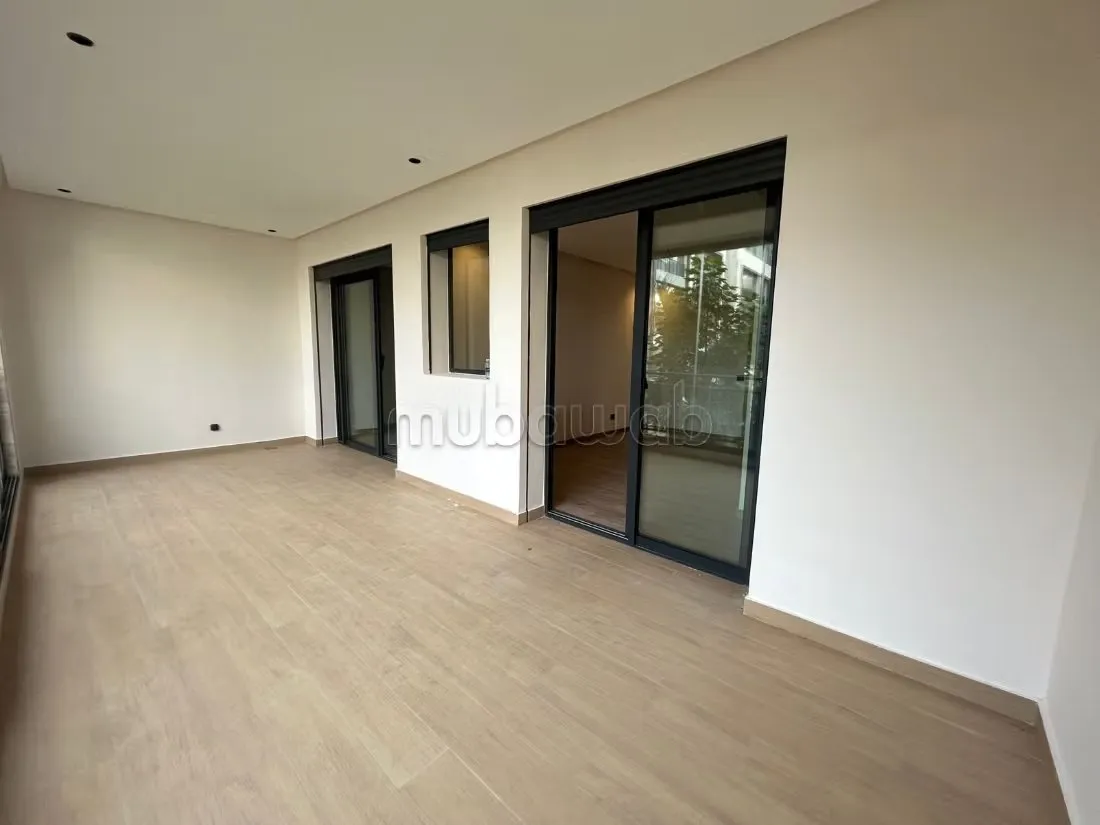 Duplex RDC 1er Neuf à louer Souissi - الرباط (2)