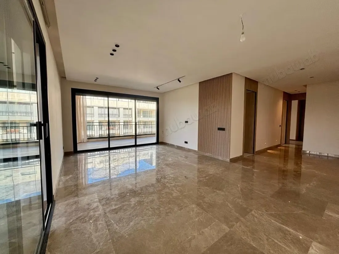 Magnifique duplex neuf à louer Souissi - الرباط