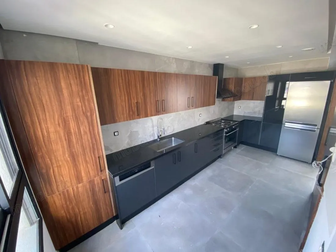 Appartement haut standing avec terrasse 
Hay Riad - الرباط