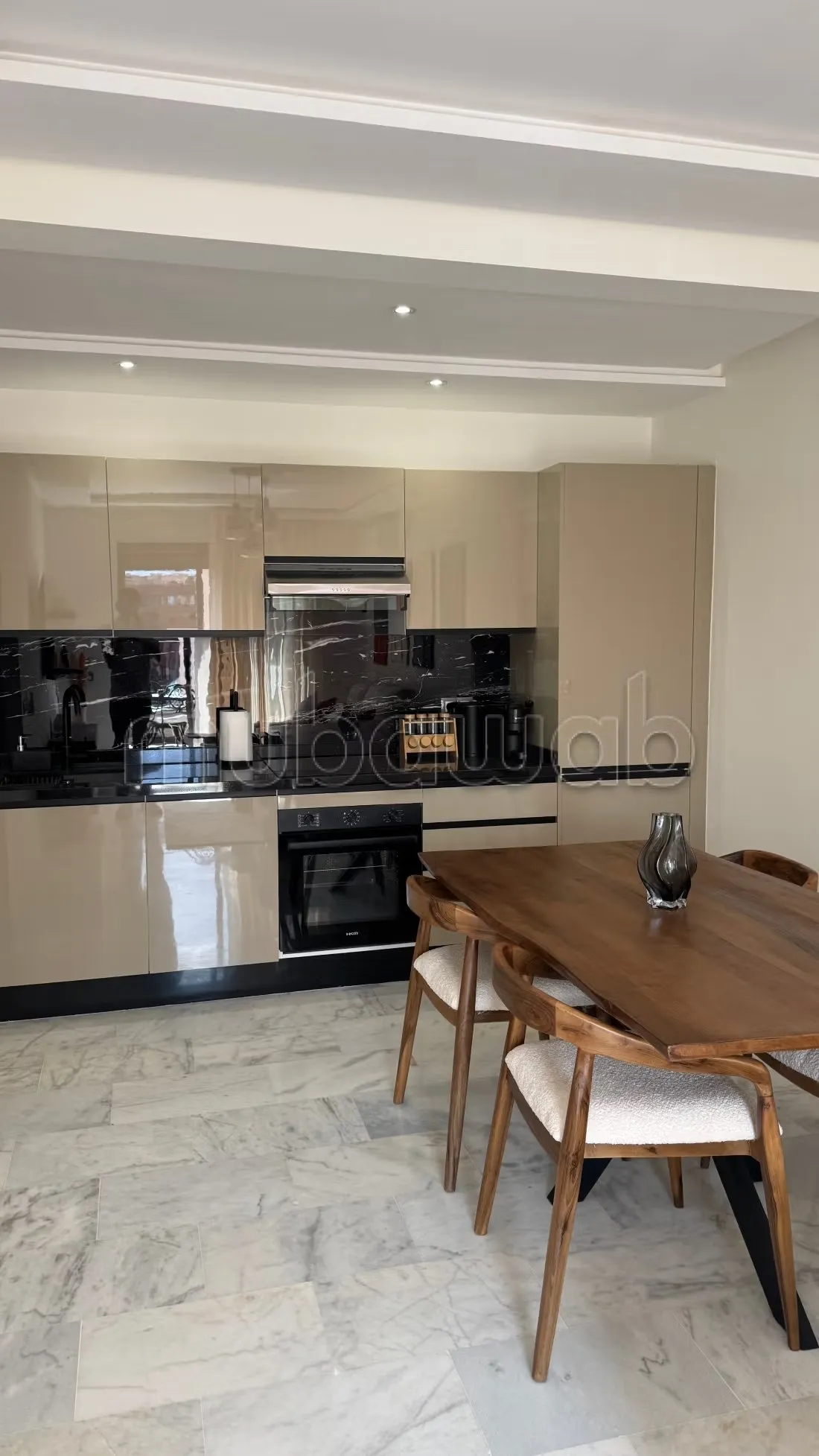 Appartement meublé dernier étage avec terrasse - مراكش (2)