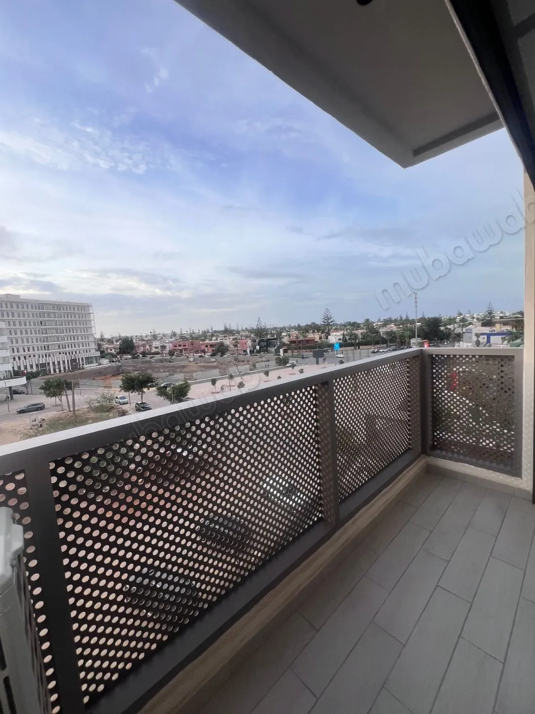 Location d'un appartement à Casablanca Finance City. 
1 cham... - الدار البيضاء (2)