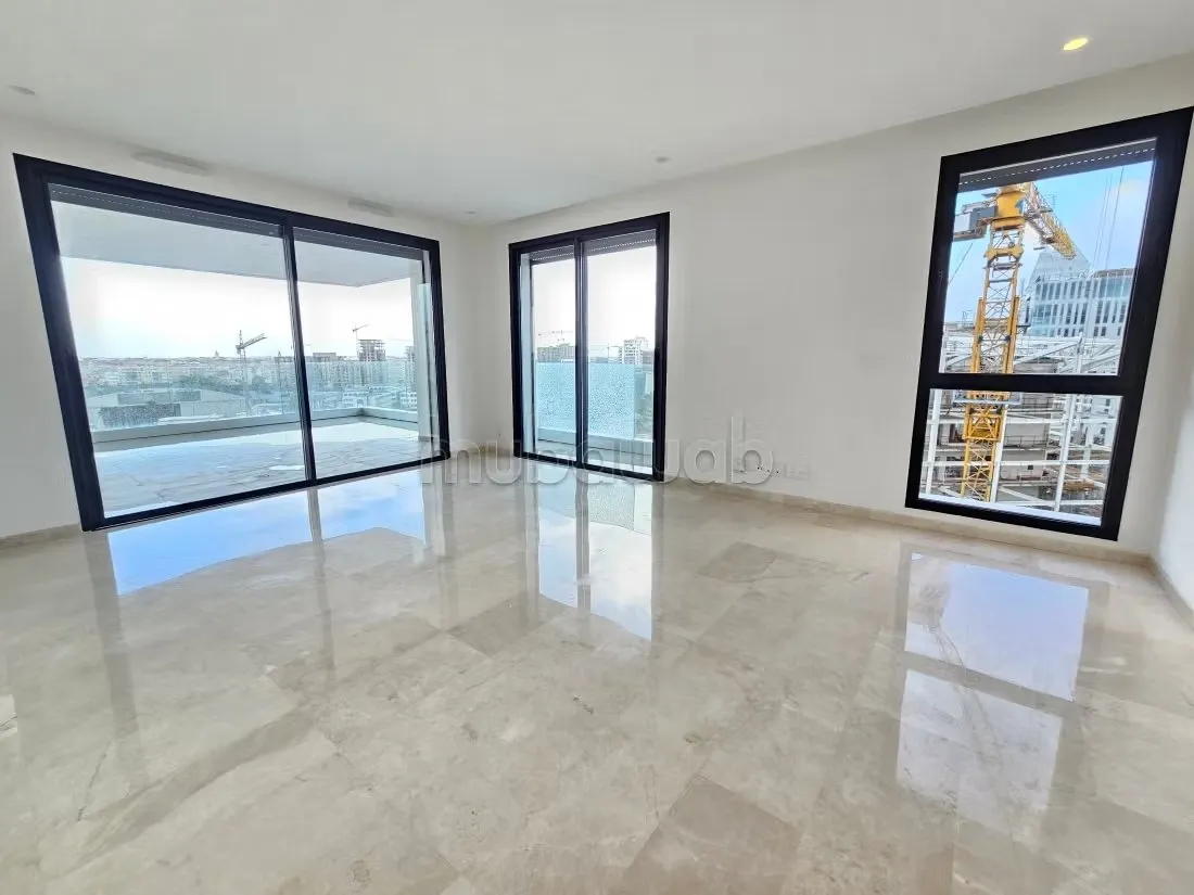 Joli appartement neuf en étage éleve - الدار البيضاء