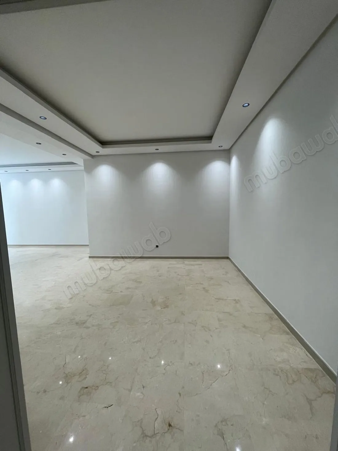 À louer – Racine Appartement vide 3 chambres - الدار البيضاء (2)