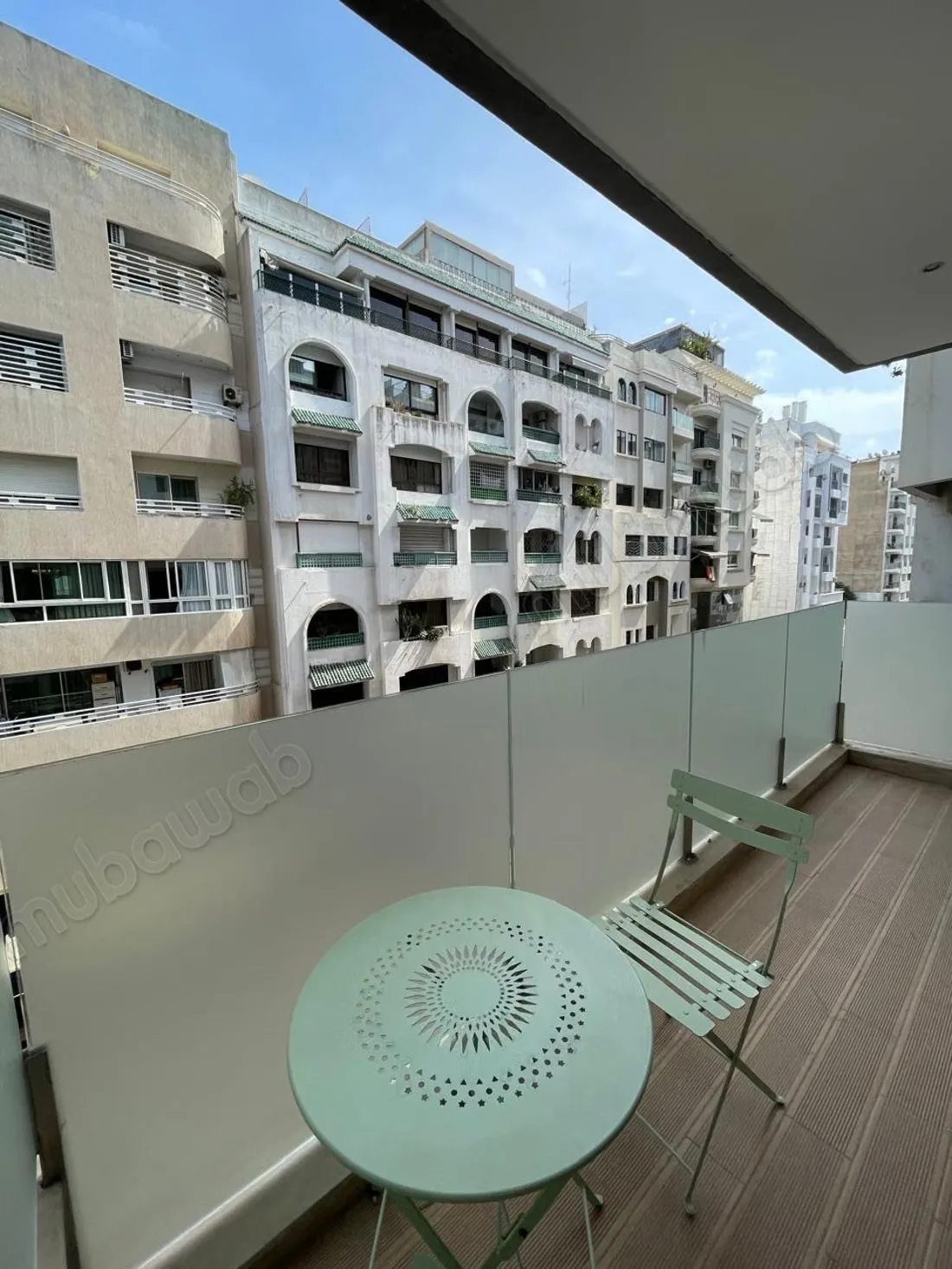 À louer Appartement meublé 3chambres Racine - الدار البيضاء