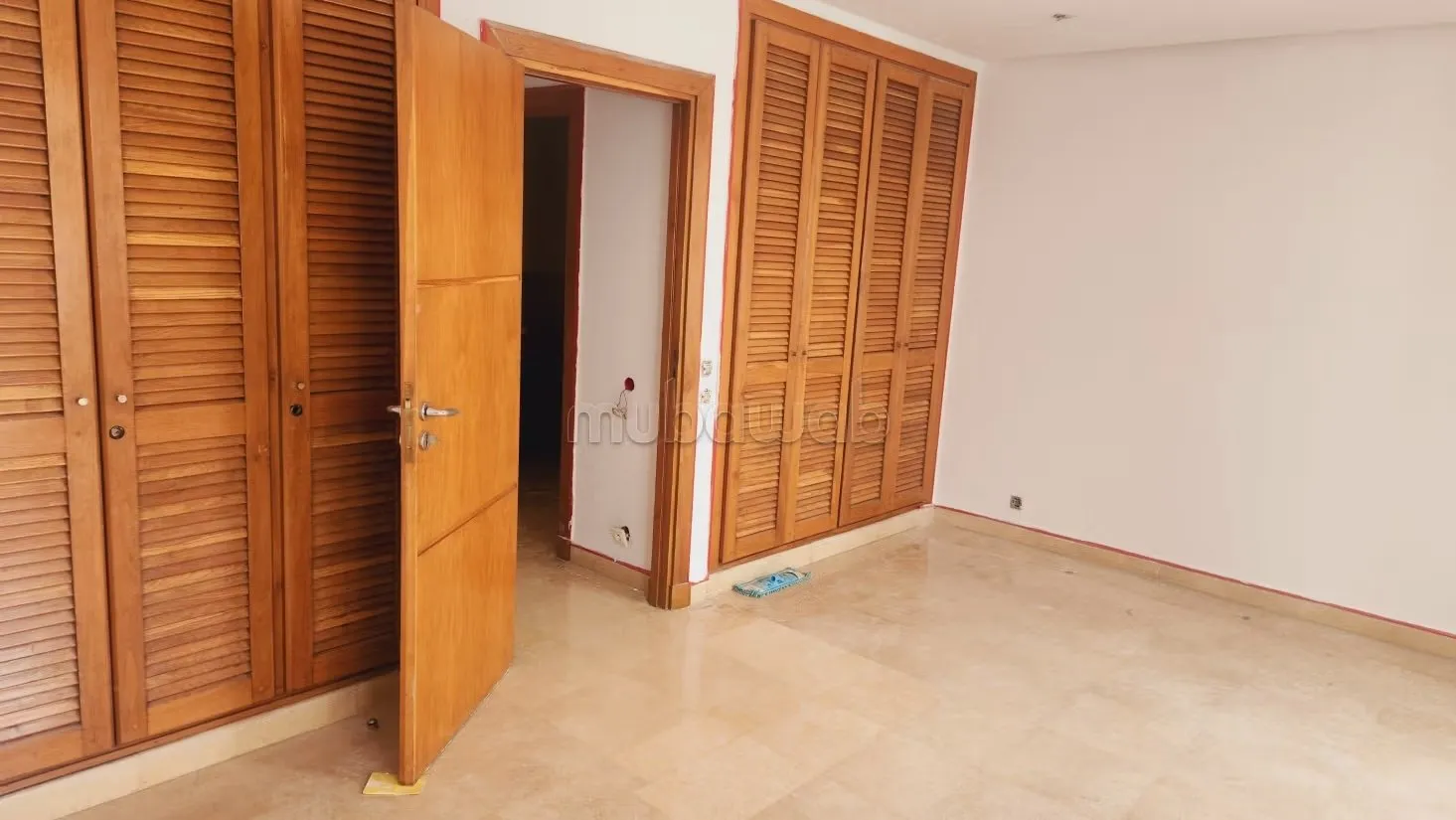 Opportunité a saisir à racine appartement vide à la location - الدار البيضاء