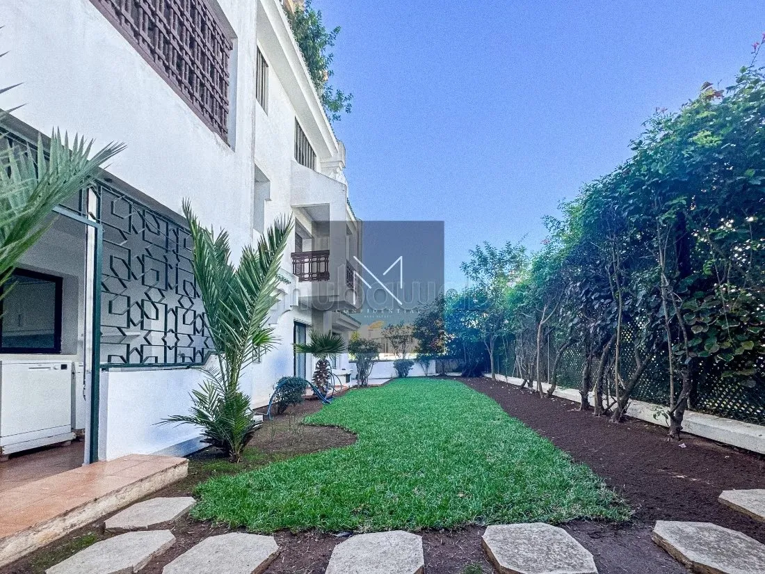 Rez de jardin 420 m2 I Double Jardin I 3 ch Espace Personnel - الدار البيضاء