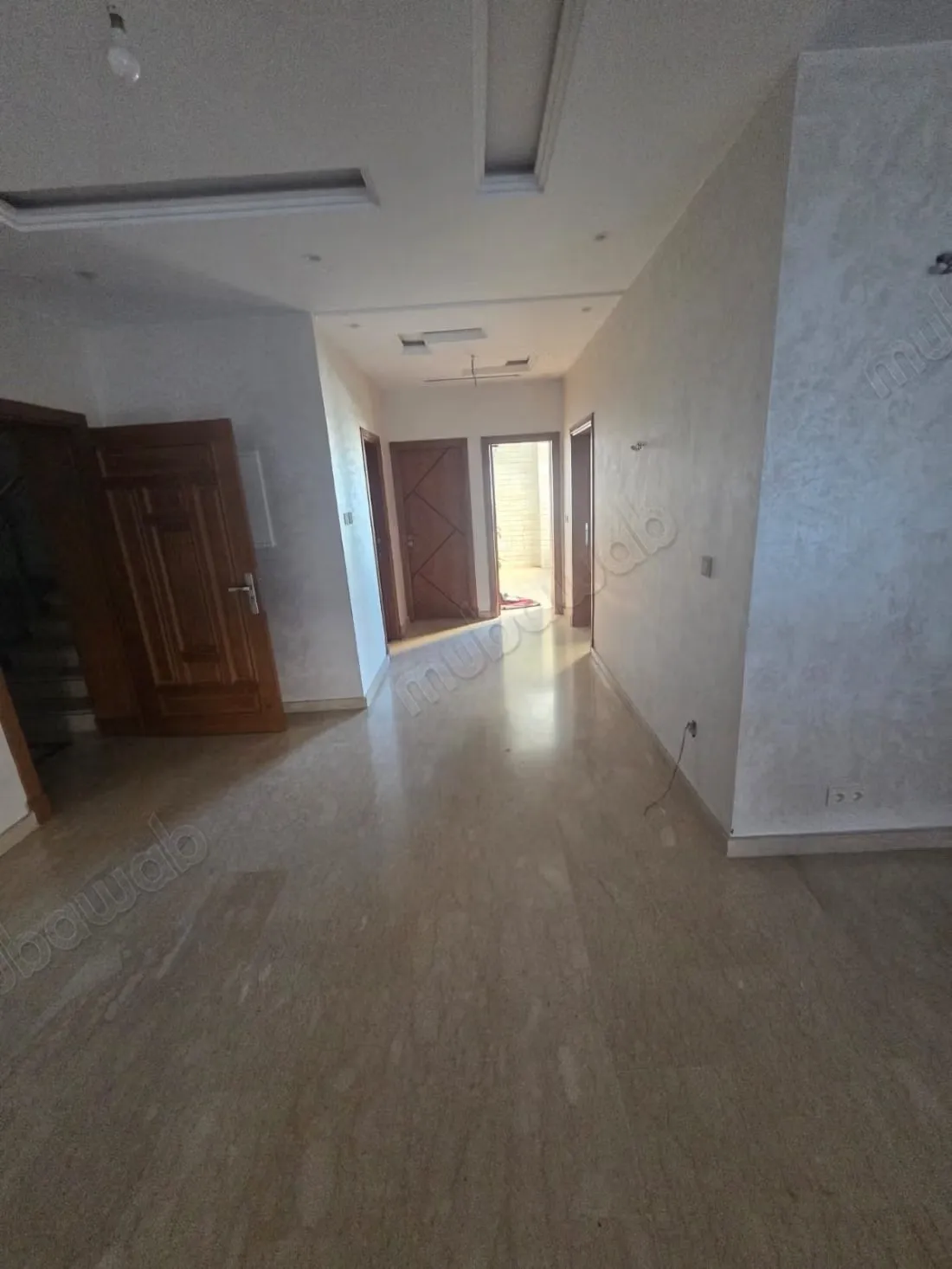 Appartment vide à louer val fleuri - طنجة (2)