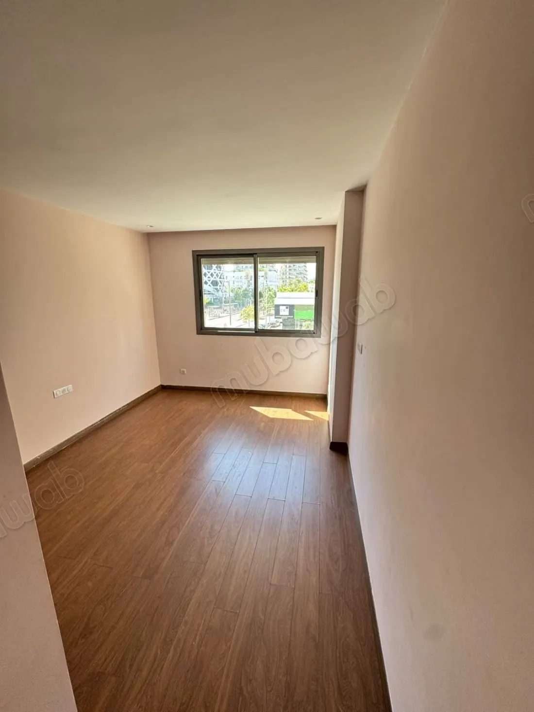 Très bel appartement vide 3 chambres à Casablanca Finance Ci... - الدار البيضاء (3)