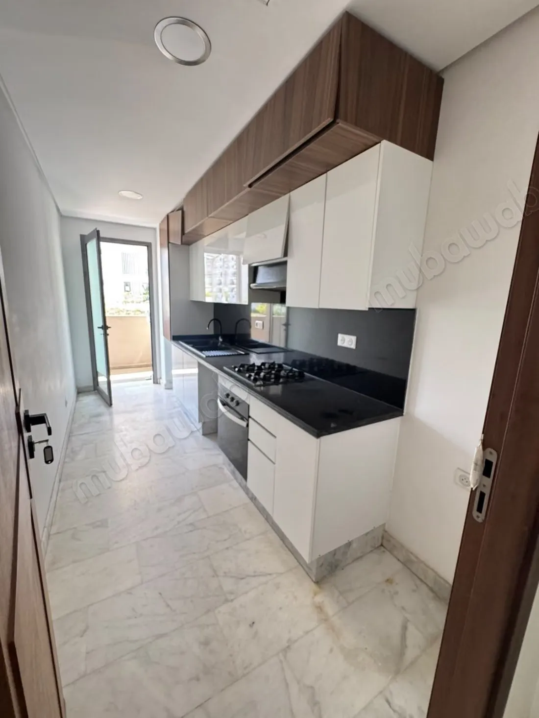 Très bel appartement vide 3 chambres à Casablanca Finance Ci... - الدار البيضاء (2)