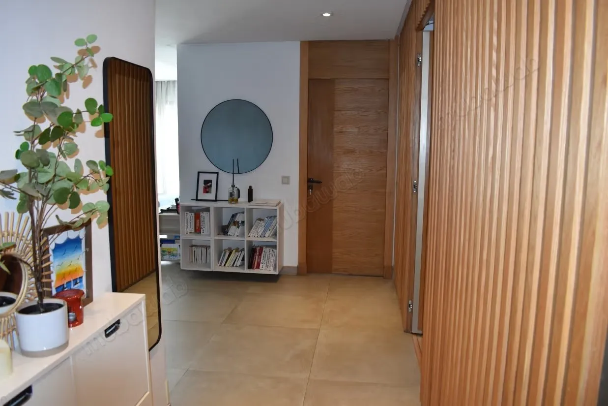 Magnifique appartement ensoleillé, 2 chambres, avec terrasse... - الدار البيضاء (3)