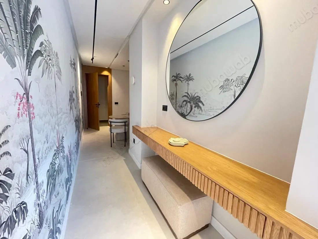 Très beau studio moderne et meublé avec goût et bien ensolei... - الدار البيضاء (3)