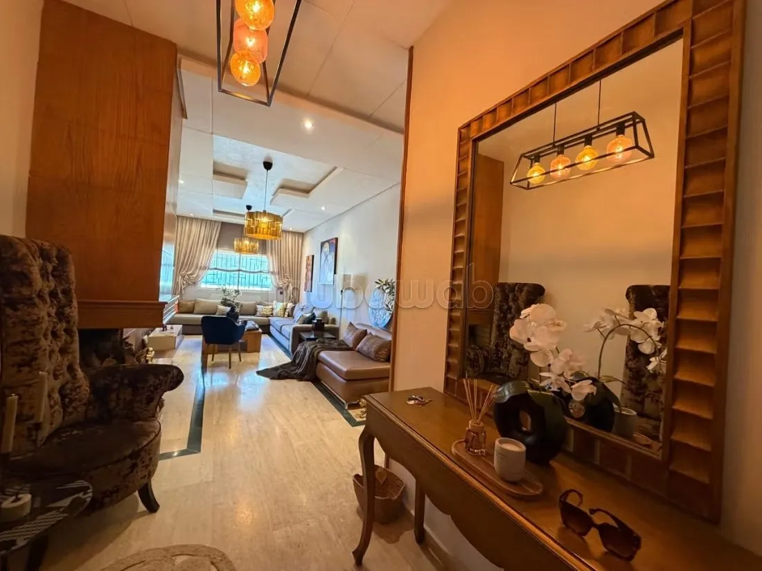 Apt rdc luxueux au quartier anfa ahmed ed charci - الدار البيضاء