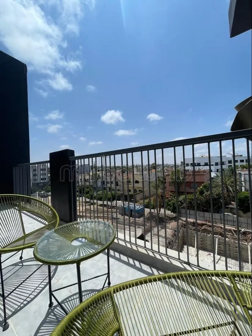 Appartement neuf meublé avec terrasse - الدار البيضاء