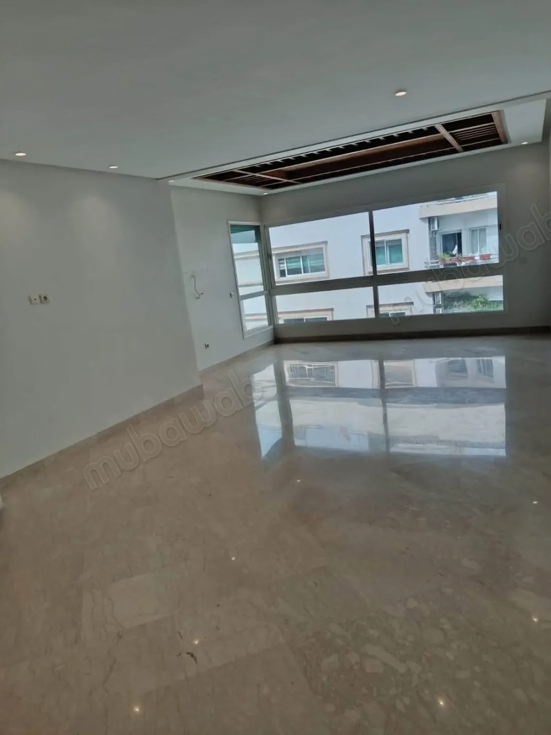 À louer appartement terrasse à triangle d’or - الدار البيضاء (3)