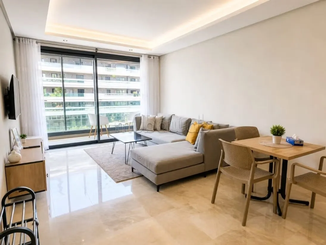 Studio neuf meublé terrasse Piscine CFC premium - الدار البيضاء