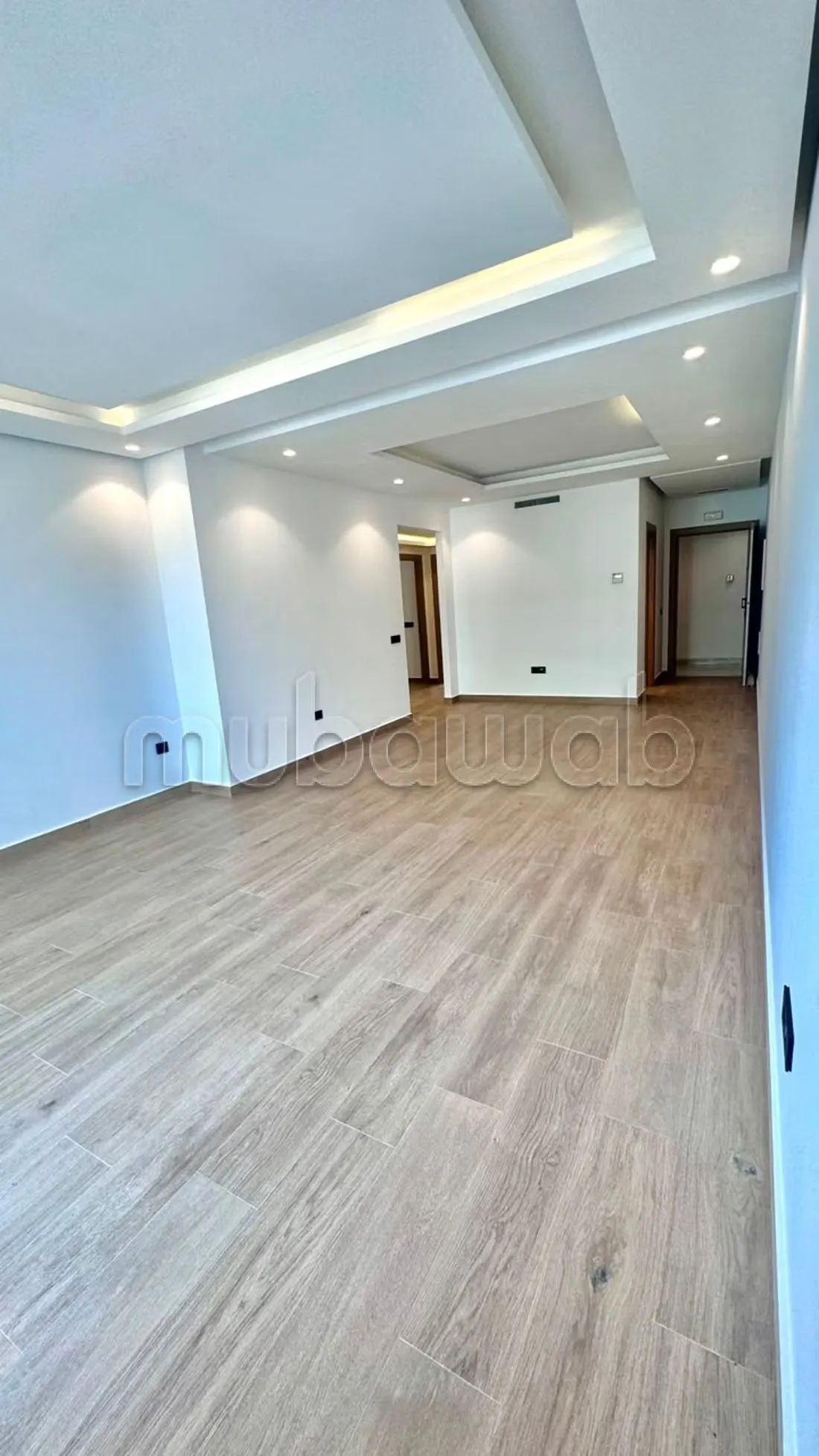 Appartment à loué vide Iberia - طنجة (2)