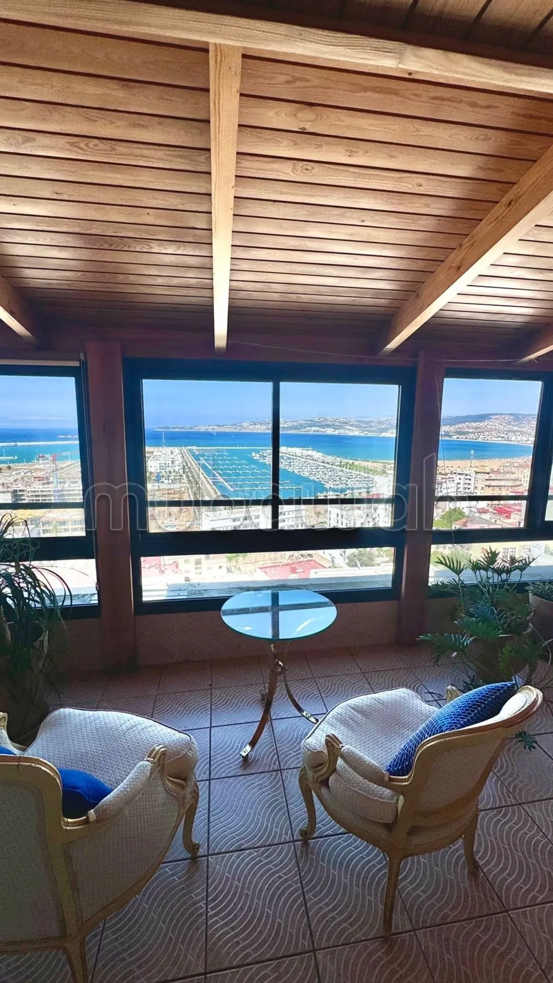 Appartement à louer meublé vue panoramique sur mer - طنجة